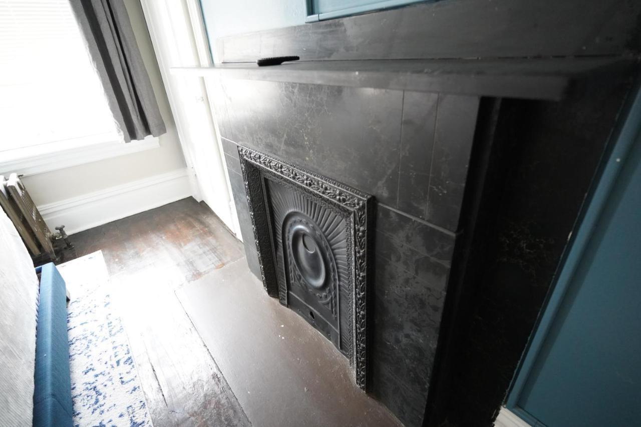 Apartment 3e *historic Gem* Heart Of Southside-sleeps 10 *